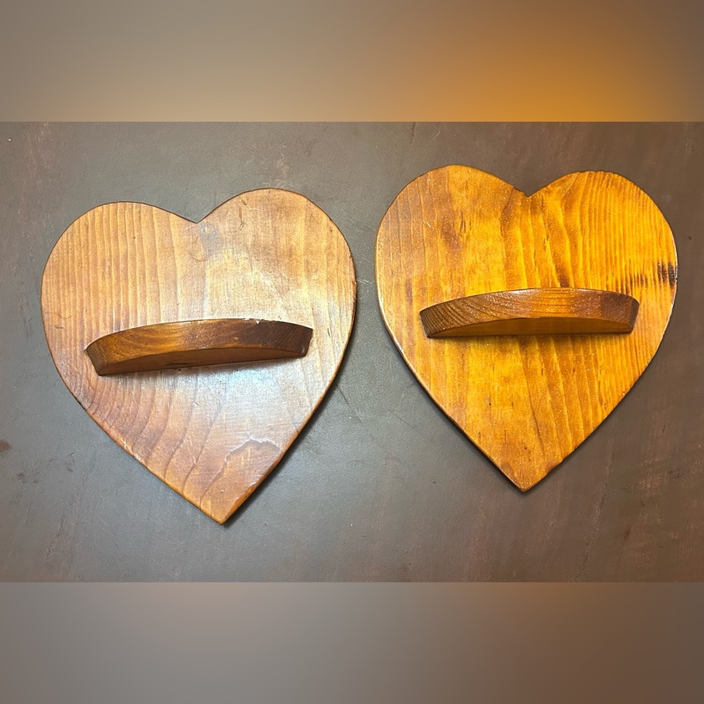 Heart-Shaped Wooden Wall Shelves - Picture 3 of 6
